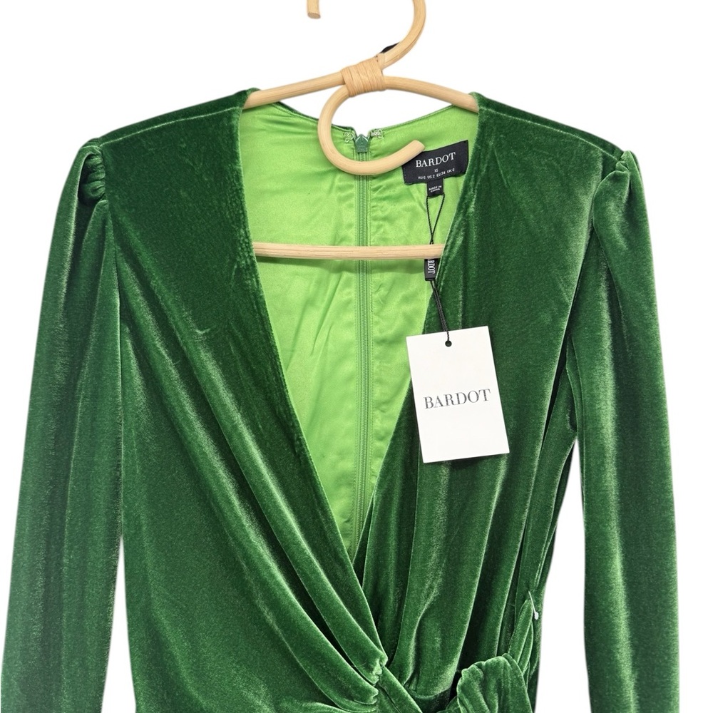 Bardot X Revolve Keala Velour Mini Dress Green Velvet Wrap Long Sleeve Size8 NWT - Picture 6 of 15
